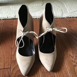 Beige suede high heel booties by Kenneth Cole Reaction - Size 8.5